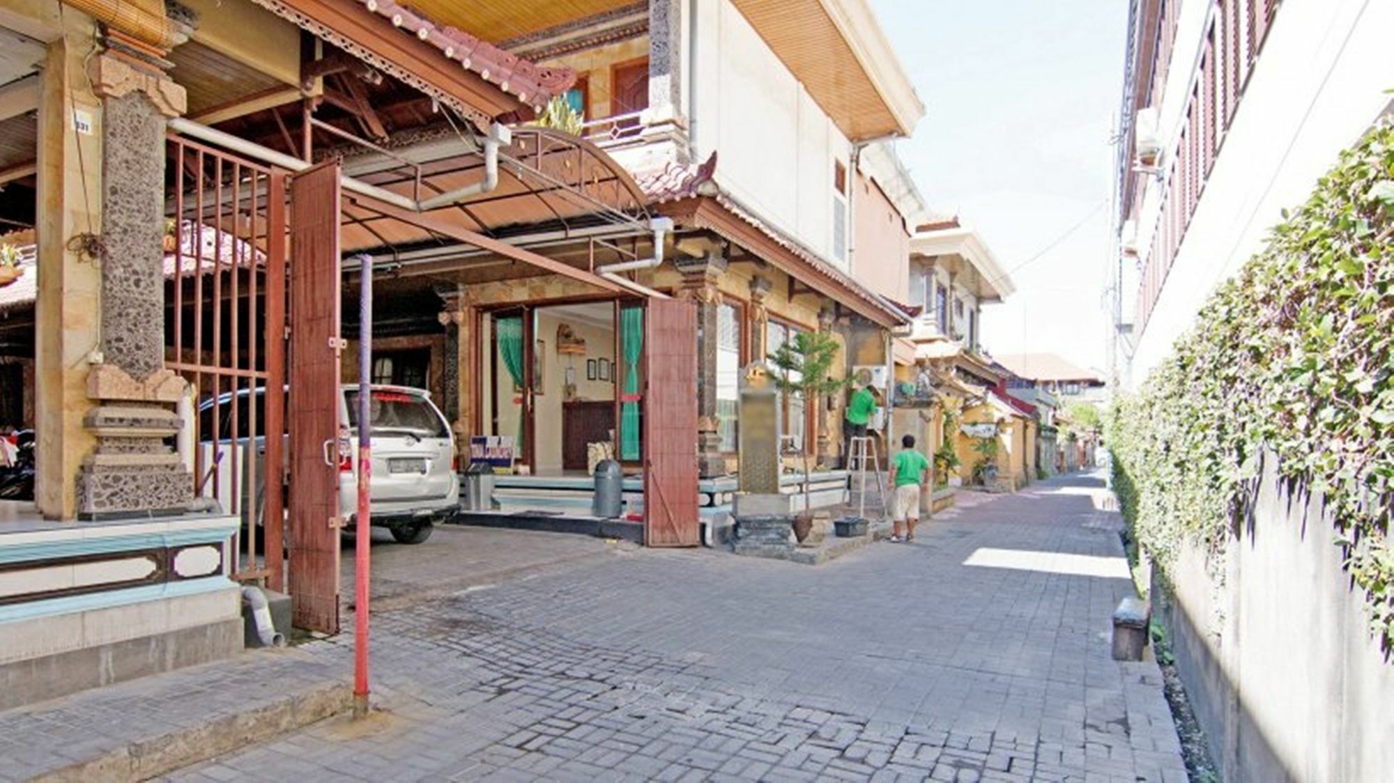 Segara Sadhu Inn Kuta By Ecommerceloka Ngoại thất bức ảnh