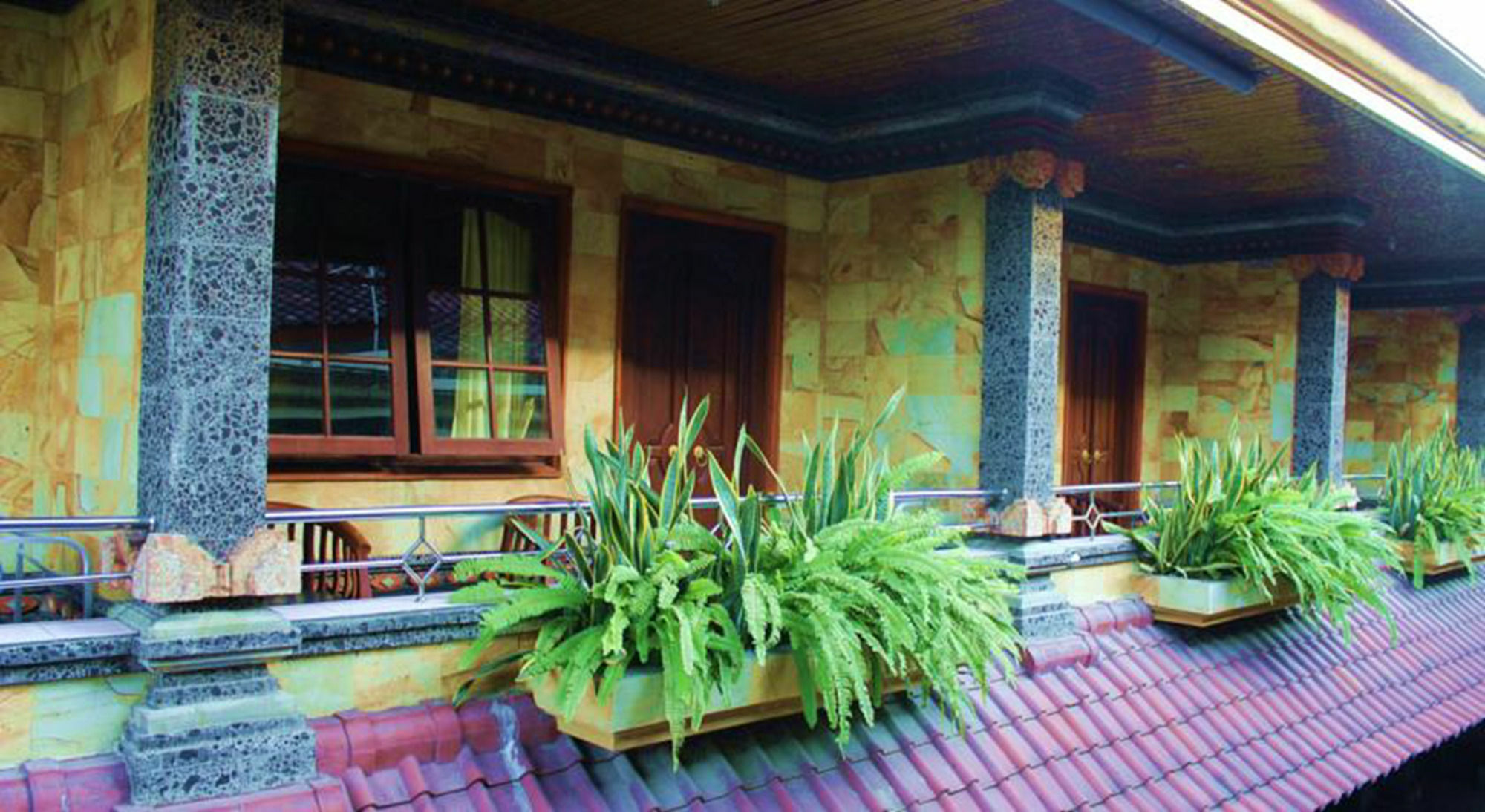 Segara Sadhu Inn Kuta By Ecommerceloka Ngoại thất bức ảnh