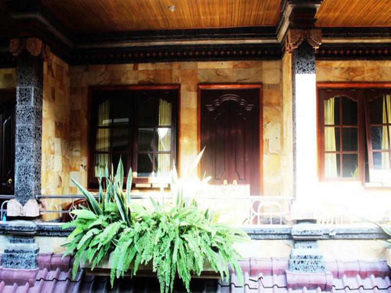 Segara Sadhu Inn Kuta By Ecommerceloka Ngoại thất bức ảnh